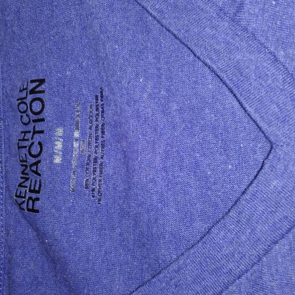 V neck tee